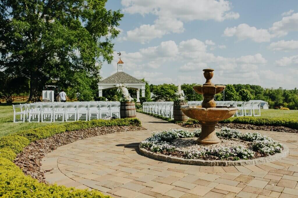 One of Oakhaven's outdoor wedding ceremony sites -- a pavilion with a paved walkway.